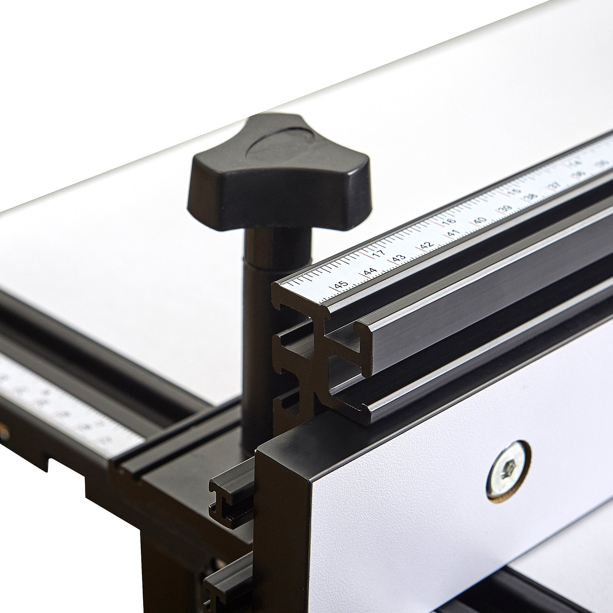 Universal router fence deals