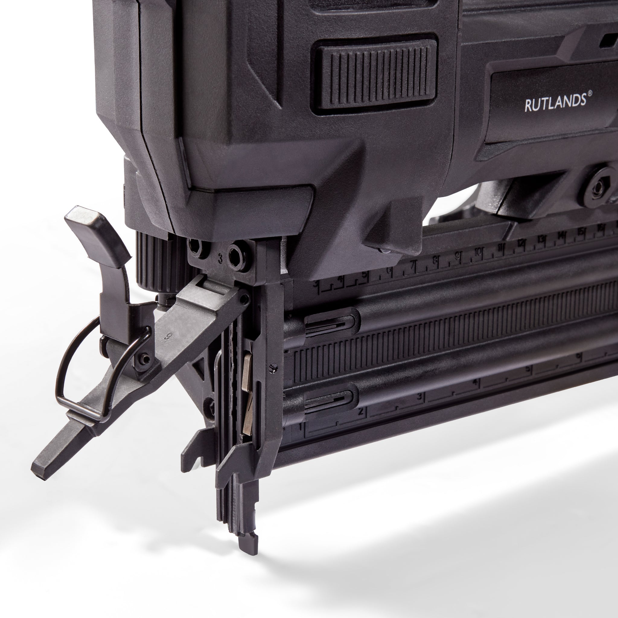 Cordless 18V Finish Nailer 18 Gauge - 15mm to 50mm